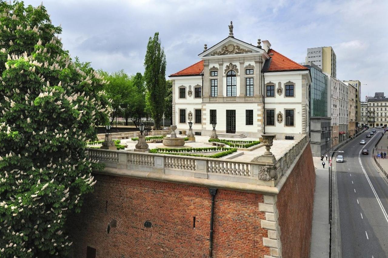 Helvetia Plus B&B - Private Rooms And Apartments Warsaw Exterior photo